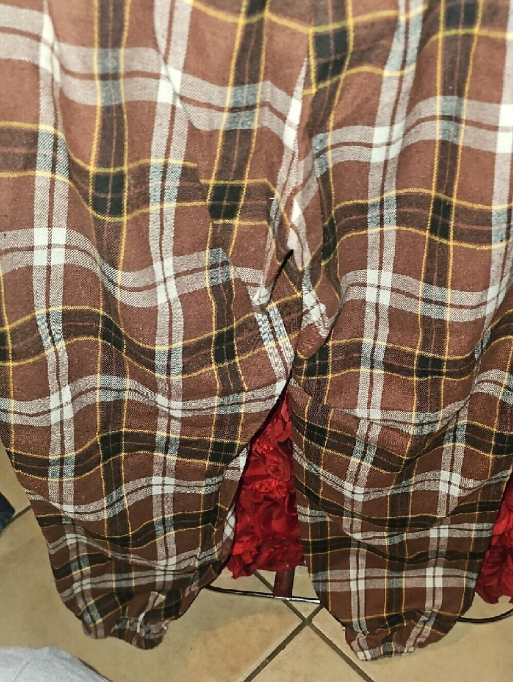 Womens Brown/Yellow Plaid Lounge Pants Size Medium (NO SIZE TAG) - Picture 7 of 7
